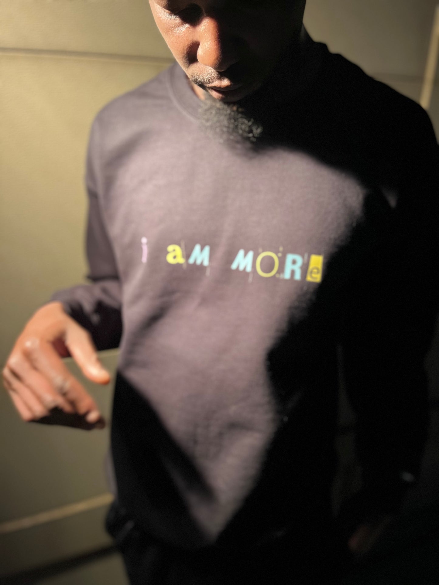 i aM MORe Sweatshirt (BLACK)